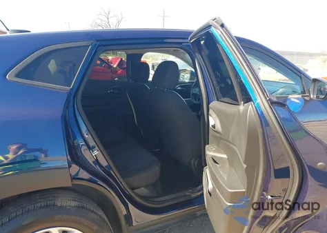 2024 Chevrolet Trax Fwd Sp from USA, damaged, VIN KL77LFE27RC085883